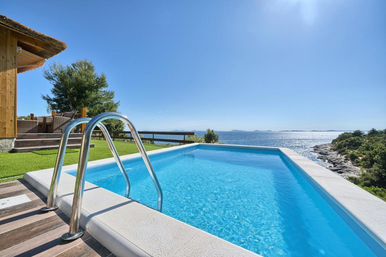 Kamp Lunga + Otel Jezera Dış mekan fotoğraf