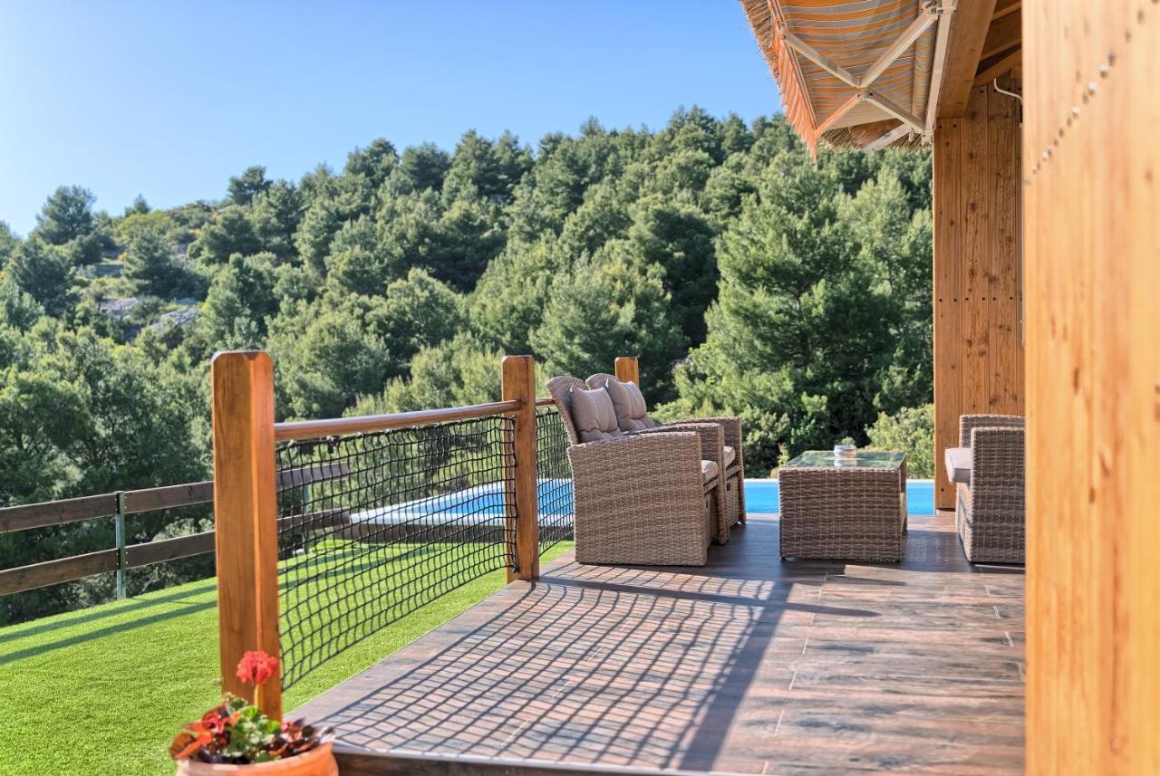 Kamp Lunga + Otel Jezera Dış mekan fotoğraf