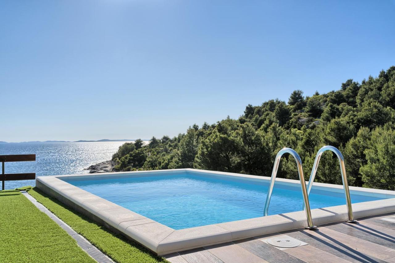 Kamp Lunga + Otel Jezera Dış mekan fotoğraf