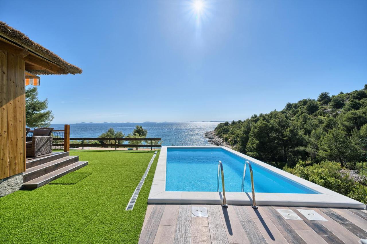 Kamp Lunga + Otel Jezera Dış mekan fotoğraf