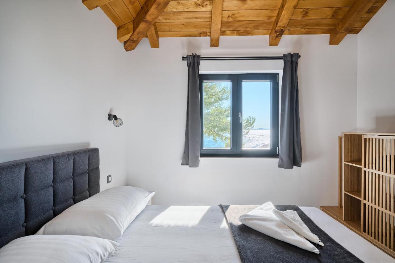 Kamp Lunga + Otel Jezera Dış mekan fotoğraf