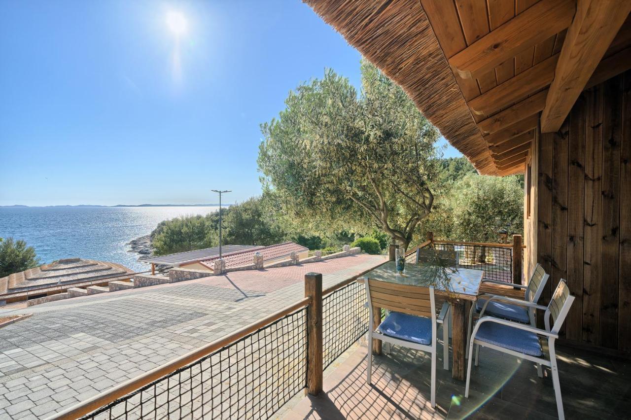 Kamp Lunga + Otel Jezera Dış mekan fotoğraf